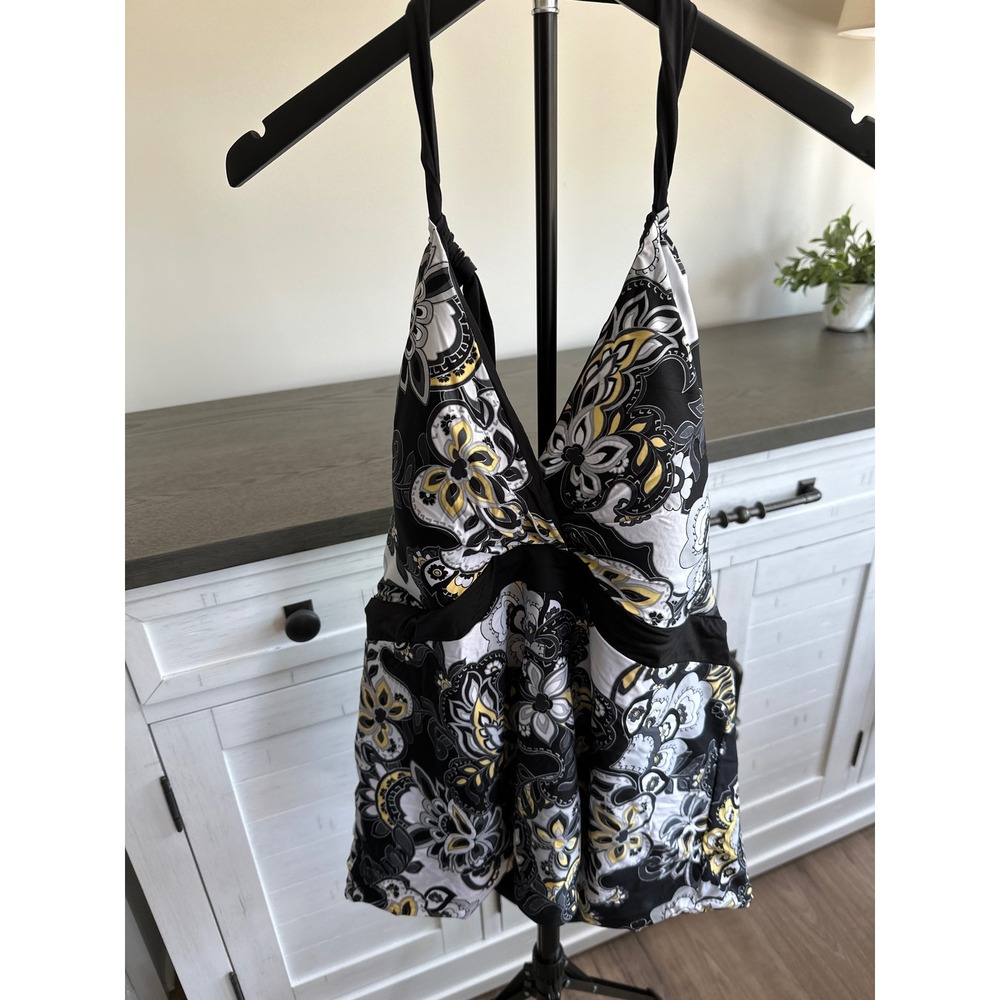 NWT reversible Floral Paisley Halter Tankini Top Plus Size 3X